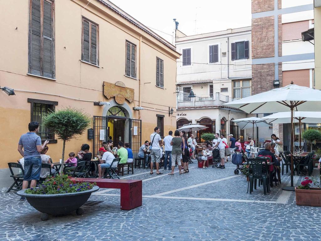 La Casa Degli Artisti 1 Hotel Nettuno Luaran gambar