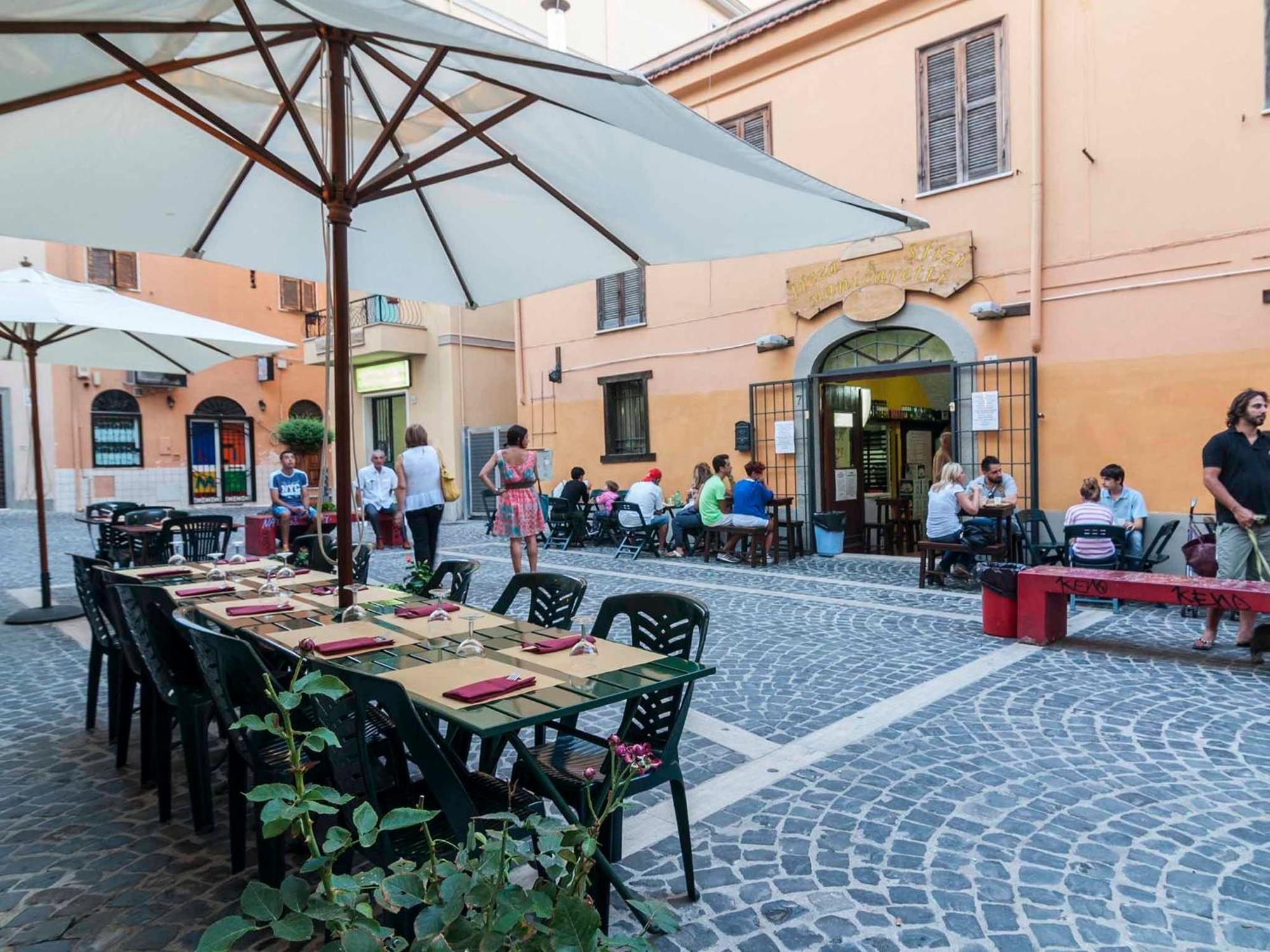 La Casa Degli Artisti 1 Hotel Nettuno Luaran gambar