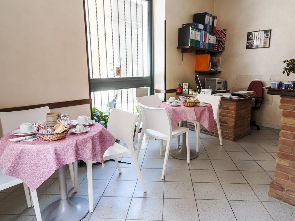 La Casa Degli Artisti 1 Hotel Nettuno Luaran gambar