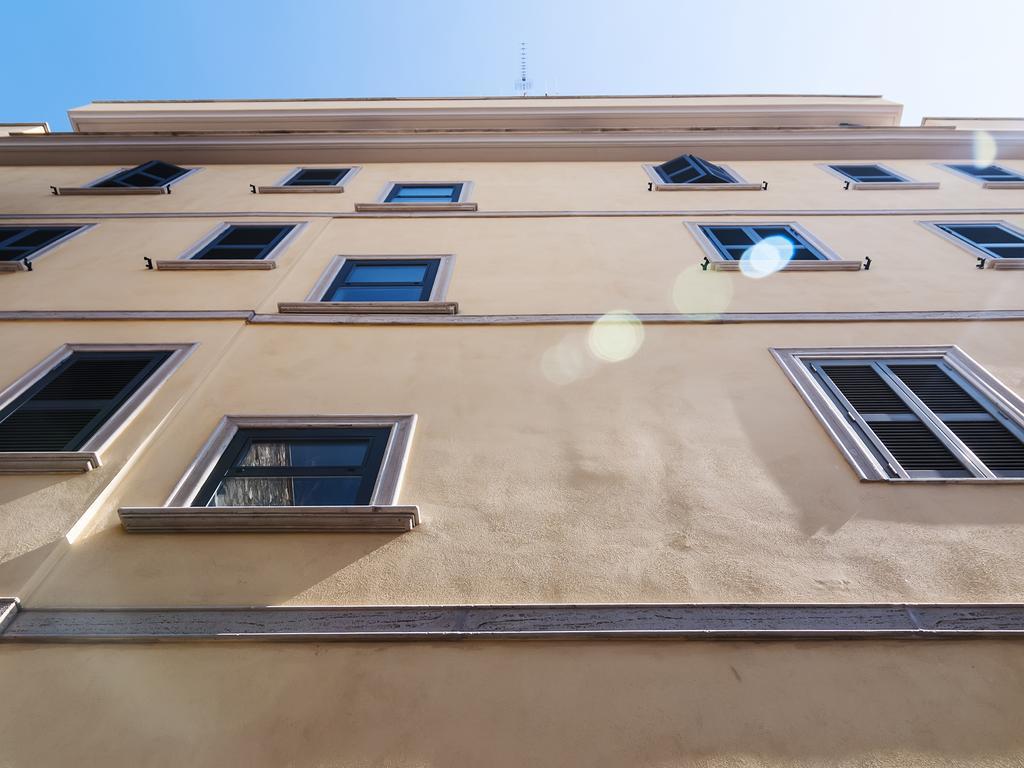 La Casa Degli Artisti 1 Hotel Nettuno Luaran gambar